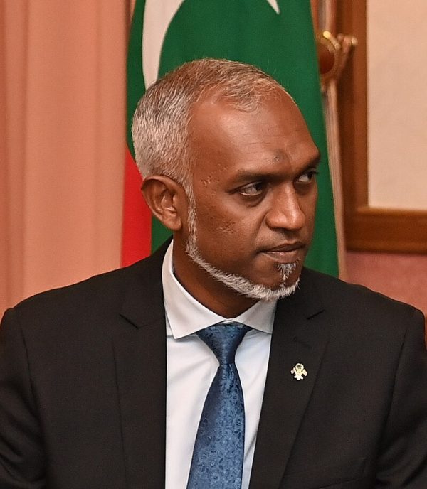 Maldives&rsquo; Dollar Crisis Becomes a Political Test for President Muizzu